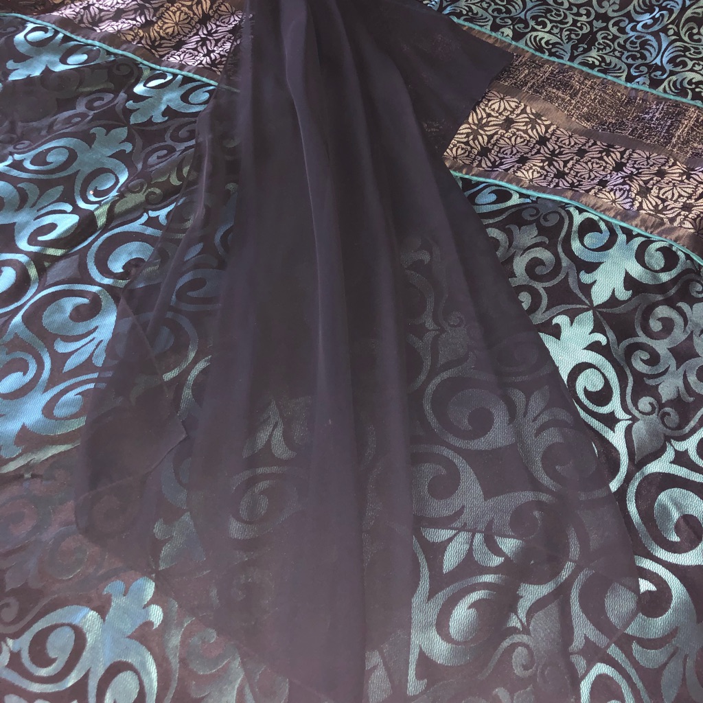 Black Shawl
